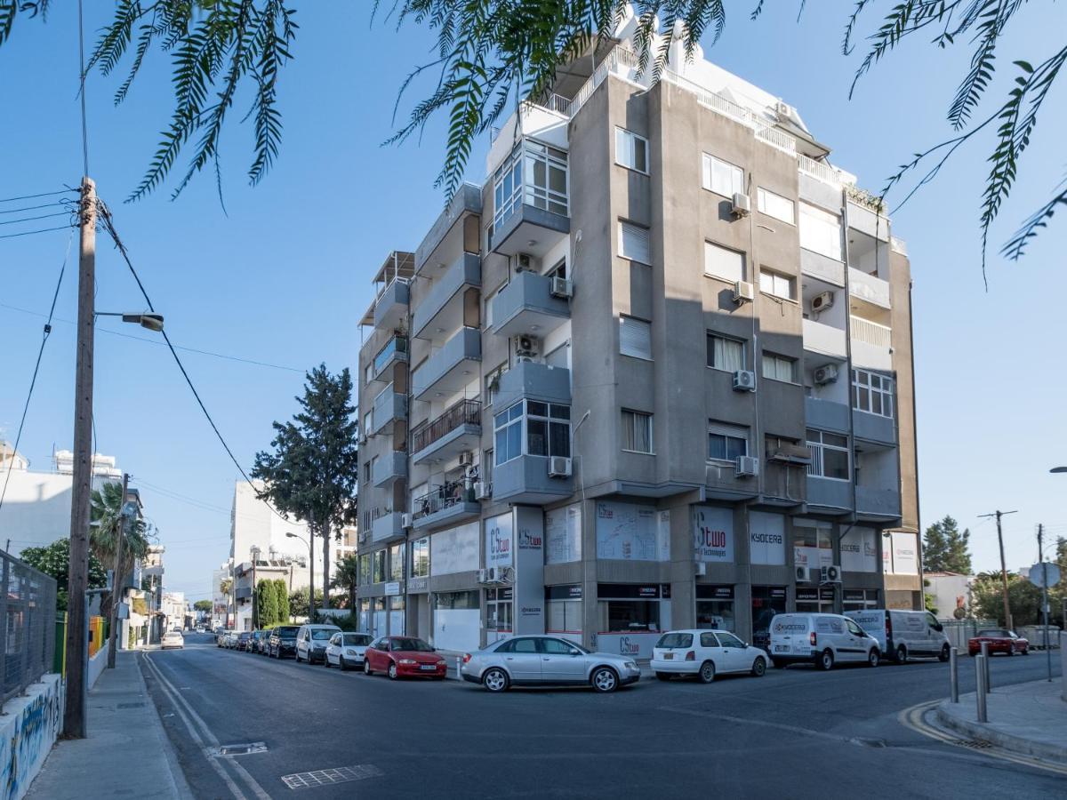 Sanders Coral Court Penthouse - Cute 3-Bedroom Apartment With Balcony Лимасол Екстериор снимка