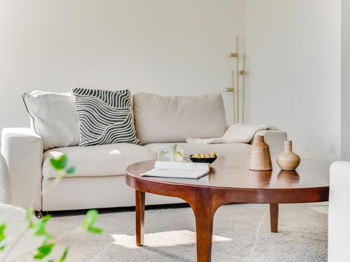 Sanders Coral Court Penthouse - Cute 3-Bedroom Apartment With Balcony Лимасол Екстериор снимка